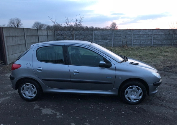 Peugeot 206 cena 7900 przebieg: 60800, rok produkcji 2003 z Piła małe 254